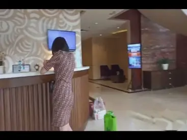 Check In Kamar Hotel Dengan Pramugari Cantik