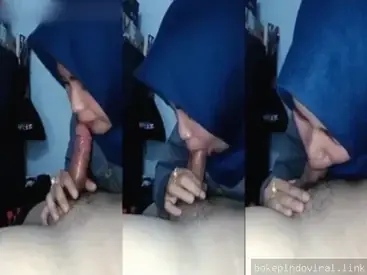 Ibu Muda Dispong Jilboobs Ngewe Gila di Kamar Mandi